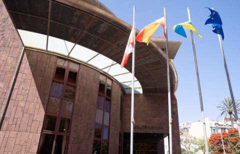 El Cabildo realiza seguimiento de la situación en Venezuela y de la comunidad canaria y gomera residente