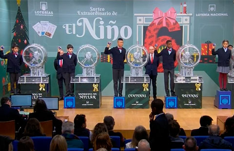 El 6.703, primer premio del Niño, vendido en varias localidades de Tenerife y Gran Canaria