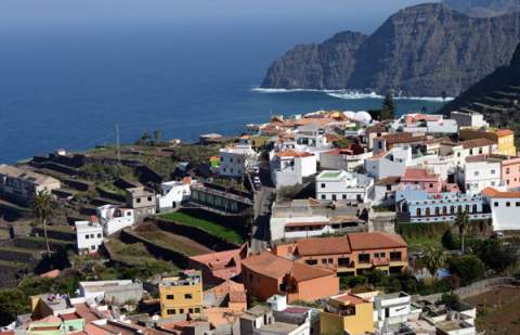 Agulo debuta en FITUR 2026 en el año de su quinto aniversario como Pueblo Más Bonito de España