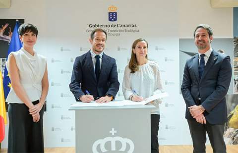 Ecoembes y el Gobierno de Canarias impulsan un plan integral de recogida separada de envases