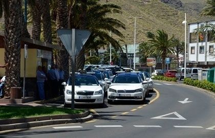 Iniciativa por La Gomera (IxLG) presenta una moción para mejorar y actualizar el servicio de autotaxis en San Sebastián