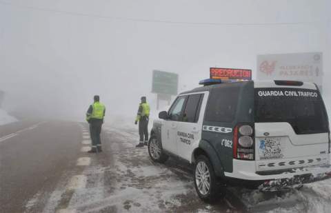 Muchos Guardias Civiles han pasado la escalada de borrascas sin vestuario