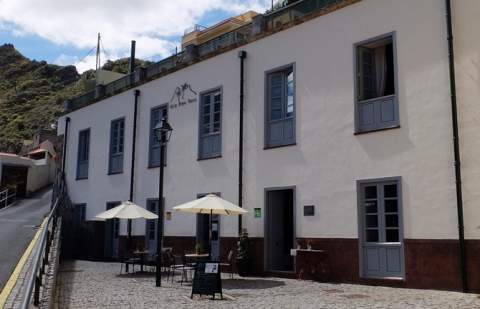 El pleno aprueba la recuperación y próxima regularización del Hotel Triana