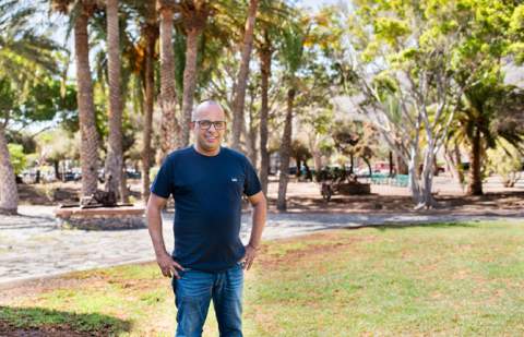 Iniciativa por La Gomera (IxLG) propone blindar los derechos de las artesanas y artesanos gomeros en la marca «Artis-Manus»