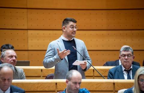 Fabián Chinea (ASG) pide a la ministra de Hacienda una reforma legal para permitir el uso del superávit fiscal por las administraciones canarias