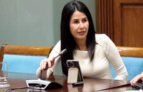 ASG solicita datos por islas y medidas estructurales para reducir la pobreza infantil en Canarias