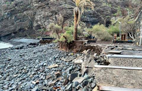 El Ayuntamiento de Hermigua declara la emergencia en La Playa de La Caleta