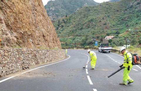 La Gomera no registra incidentes relevantes, salvo en el transporte aéreo y marítimo