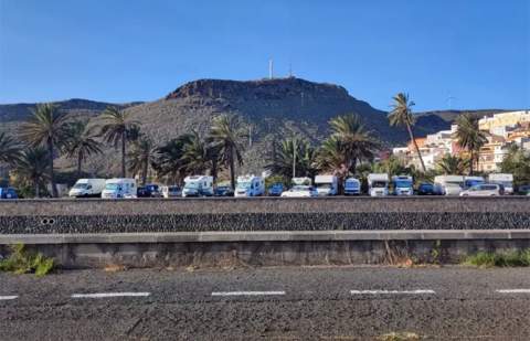 Iniciativa por La Gomera (IxLG) denuncia nuevamente la falta de soluciones para el turismo de autocaravanas