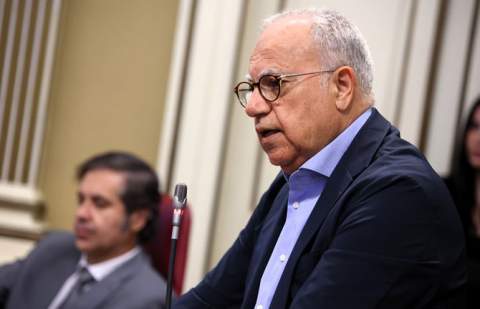 Curbelo ve en las comunidades energéticas una clave para abaratar la luz, impulsar renovables y cohesionar Canarias