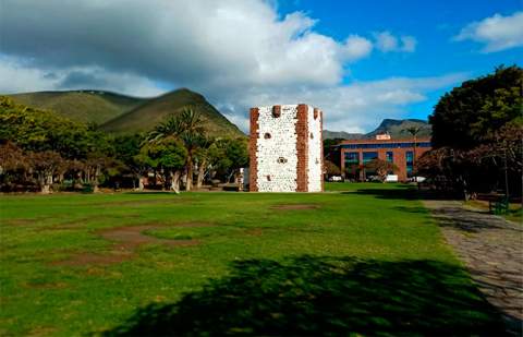 El Ayuntamiento de San Sebastián acomete la rehabilitación integral del Parque de la Torre del Conde