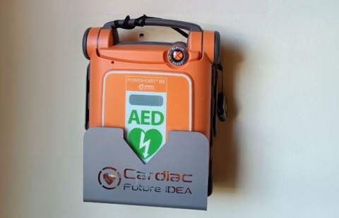 Iniciativa por La Gomera (IxLG) propone convertir La Gomera en una isla cardioprotegida con formación en RCP y más desfibriladores accesibles