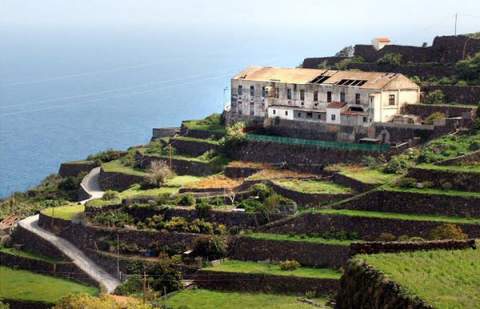 Cien años del Transportador de Agulo