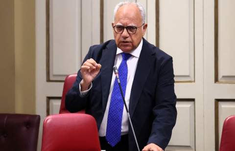 Curbelo pide consolidar el complemento autonómico a las pensiones no contributivas en Canarias