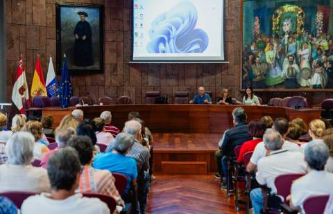El programa de viajes para mayores inicia su andadura esta semana en Pamplona y Valencia