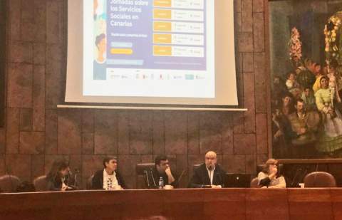 La Gomera acoge una jornada de análisis sobre los servicios sociales del Archipiélago