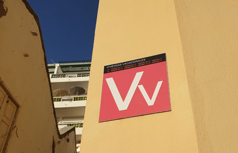 Alquiler vacacional en Canarias: un 18% menos de viviendas y un 19% menos de plazas