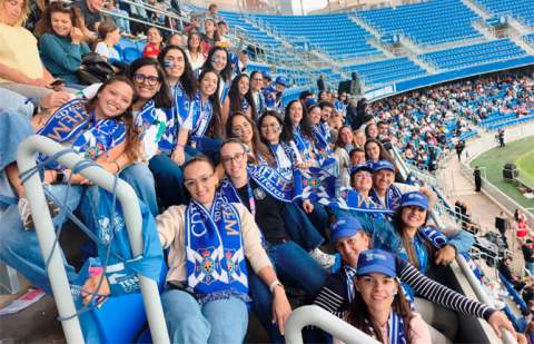 La Asociación Joven Tagoror de La Gomera disfruta del encuentro del Costa Adeje Tenerife Egatesa con el Barcelona