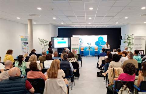 Los nuevos modelos autonómicos de orientación en Formación Profesional se debaten en Canarias