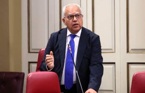 Curbelo demanda certidumbre en las entregas a cuenta para garantizar los servicios públicos esenciales en Canarias