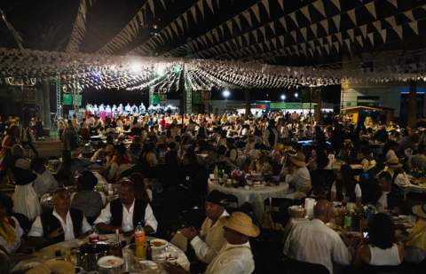 Vallehermoso abrirá este viernes la reserva de mesas para el Baile de Magos más antiguo de La Gomera
