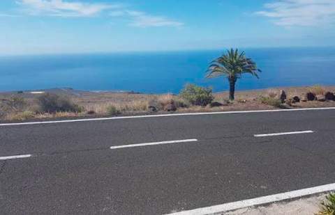 Pablo Rodríguez destaca el avance de las obras de la carretera Paredes-Alajeró-Aeropuerto en La Gomera