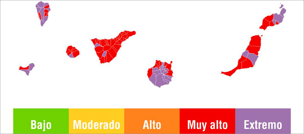 Sanidad advierte de riesgo extremo para la salud por radiaci&oacute;n ultravioleta en veintinueve municipios de las islas