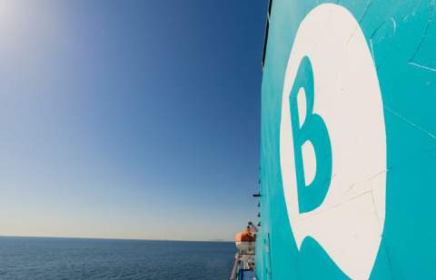 Baleària finaliza el proceso de adquisición de Naviera Armas Trasmediterránea