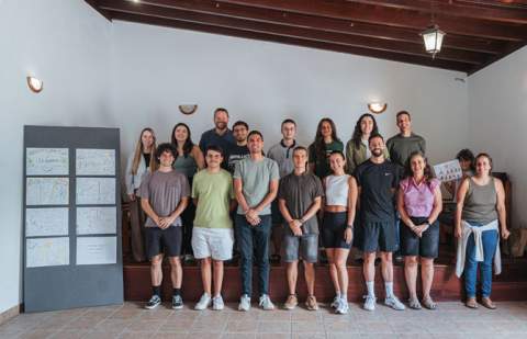 La juventud gomera refuerza su compromiso con el futuro de la isla en el Encuentro ‘Jóvenes gomeros en acción’