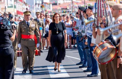 Astrid Pérez representa a Su Majestad el Rey en los actos en honor a la Virgen de Candelaria