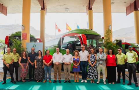 GuaguaGomera incorpora nuevas guaguas a las líneas que conectan San Sebastián con Valle Gran Rey y Vallehermoso
