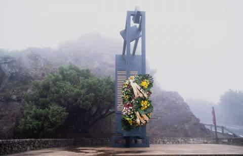 El Cabildo recuerda a las víctimas del incendio de 1984 en el 42º aniversario de la tragedia