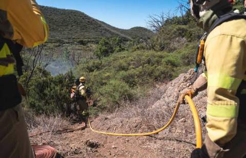 Rebajan a prealerta el riesgo de incendios en las islas occidentales y Gran Canaria