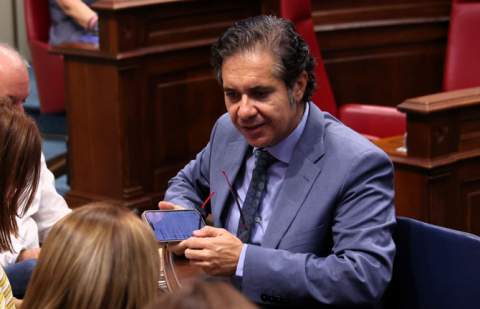 ASG apremia a culminar el acuerdo sobre la carrera profesional de los empleados públicos de Canarias