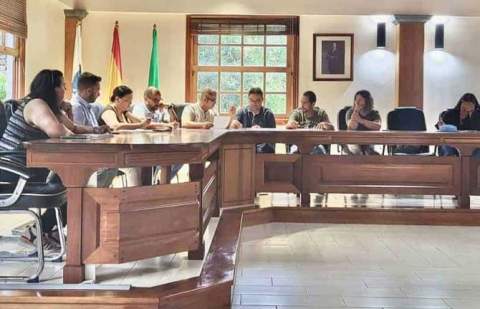 El pleno extraordinario aprueba inversiones clave para el patrimonio, la educación infantil y el deporte en Vallehermoso