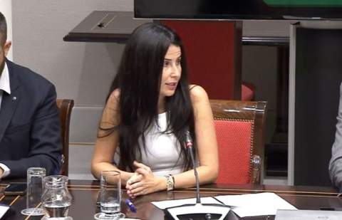 Asián se compromete a estudiar la propuesta de ASG para eximir del IGIC el hospedaje en residencias universitarias públicas