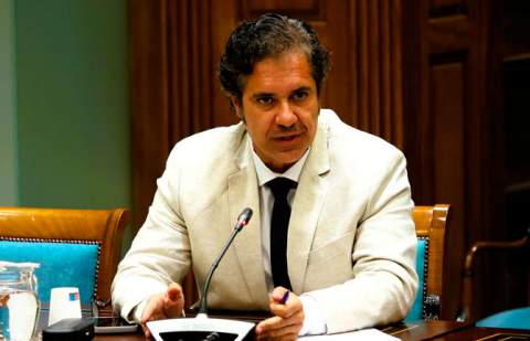 ASG propone mejorar la conectividad interinsular para activar el turismo interior