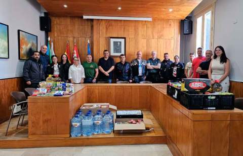 La Guardia Civil organiza por cuarto año consecutivo la Ruta Motera solidaria de recogida y entrega de alimentos en La Gomera