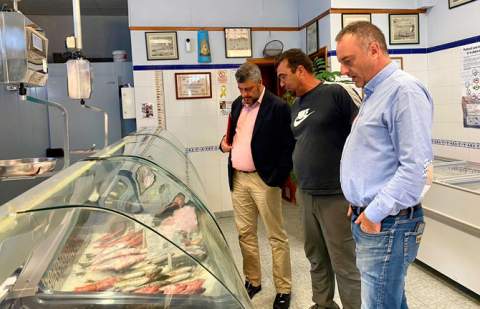 El Gobierno otorga 590.000 euros para inversiones en equipamiento a 24 cofradías de pescadores