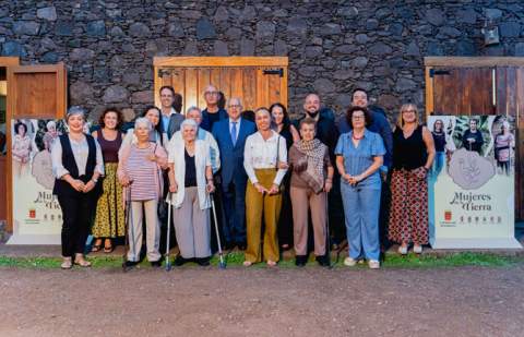 La Gomera reconoce la trayectoria de seis mujeres rurales y reivindica su papel en la historia y el futuro de la isla