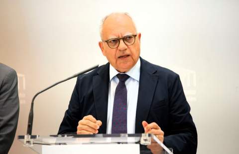 Curbelo ve “acertada” la convocatoria electoral para que las urnas permitan construir una mayoría más sólida