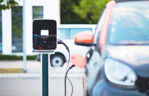 El Cabildo avanza en la aprobación de las nuevas bases para las ayudas a la adquisición de vehículos eléctricos