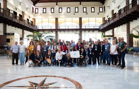 El Cabildo pone en marcha el primer viaje sociocultural para personas con movilidad reducida