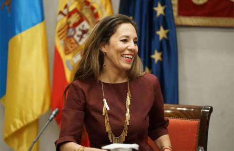 Onalia Bueno aconseja a las viviendas vacacionales que desoigan a la consejera de Turismo