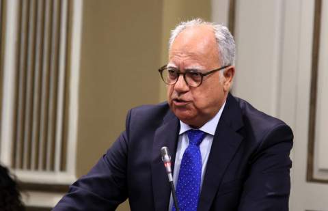 Curbelo insiste en pedir fiscalidad diferenciada para las Islas Verdes