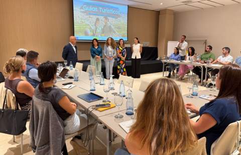 El Gobierno de Canarias convoca los exámenes para obtener el carné de guía de turismo