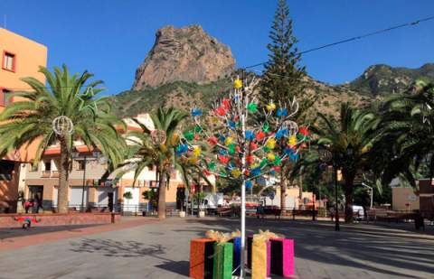 Vallehermoso se transforma en el Pueblo Mágico de la Navidad