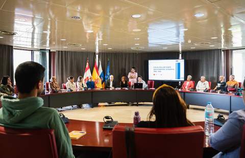 El Cabildo presenta a entidades y asociaciones el borrador del II Plan de Adicciones de La Gomera