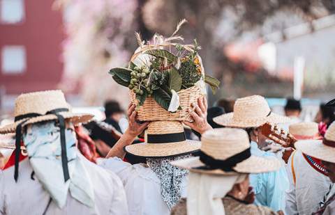 San Sebastián abre la inscripción para carrozas, grupos folclóricos y candidaturas a Romera y Romero Mayor de las Fiestas Patronales