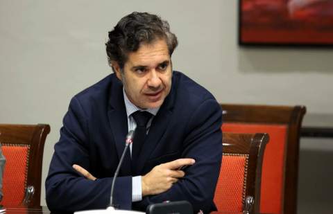 ASG solicita acelerar y territorializar la red de recarga eléctrica para que la movilidad eléctrica sea viable en las Islas Verdes